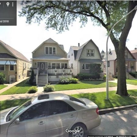 The Avondale Attic Apartment Чикаго Екстериор снимка